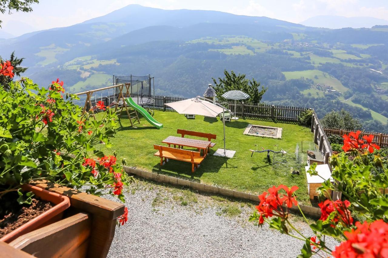 Urlaub Auf Dem Bauernhof Hallerhof Villandro Bagian luar foto