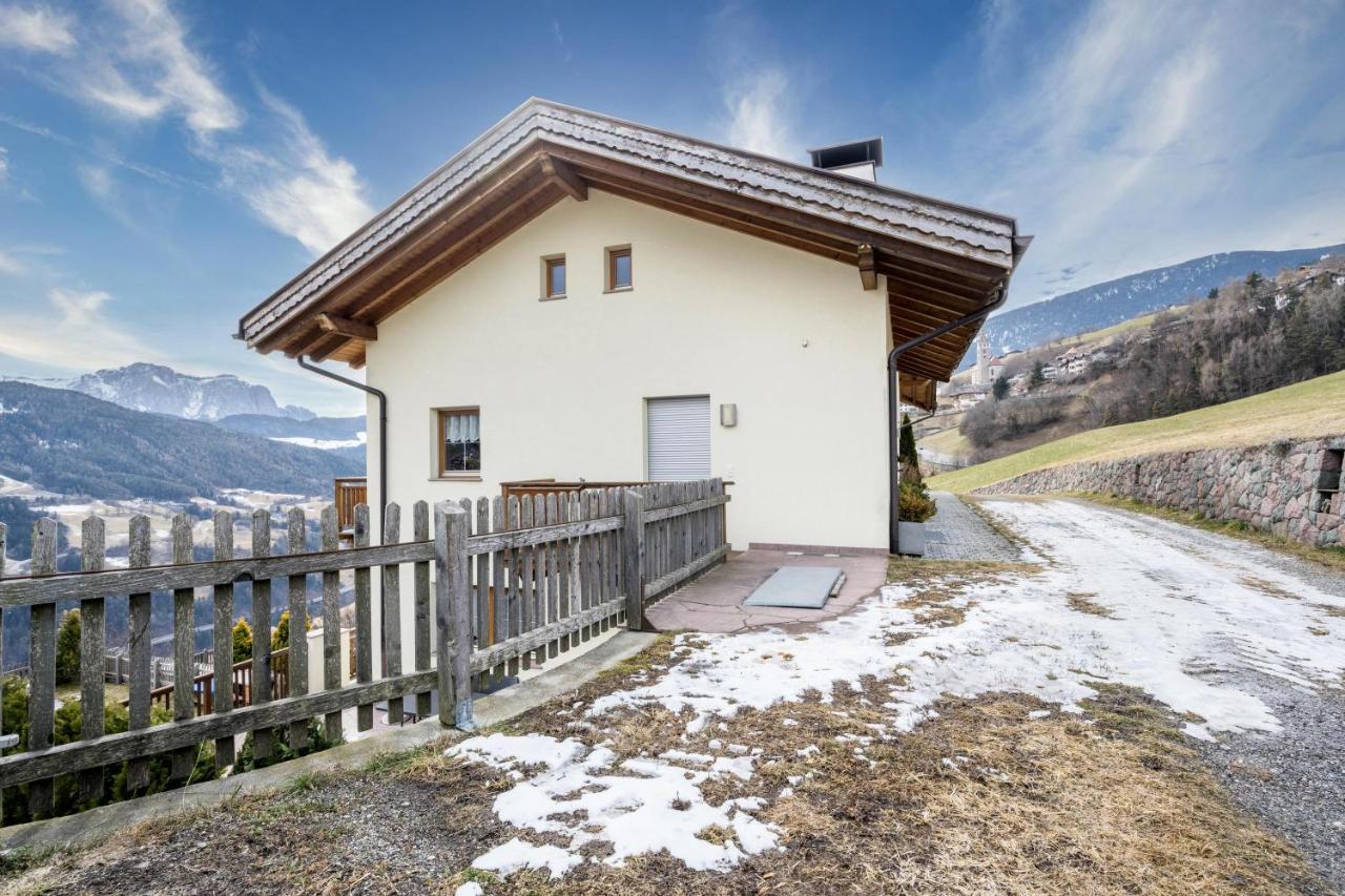 Urlaub Auf Dem Bauernhof Hallerhof Villandro Bagian luar foto